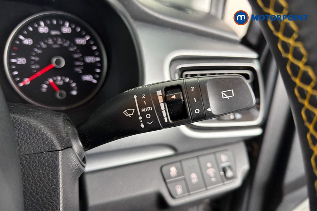 KIA Stonic Quantum Manual Petrol SUV - Stock Number (1616004) - 7th supplementary image