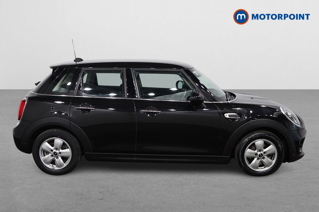 Mini Hatchback Cooper Classic Manual Petrol Hatchback - Stock Number (1617445) - Drivers side