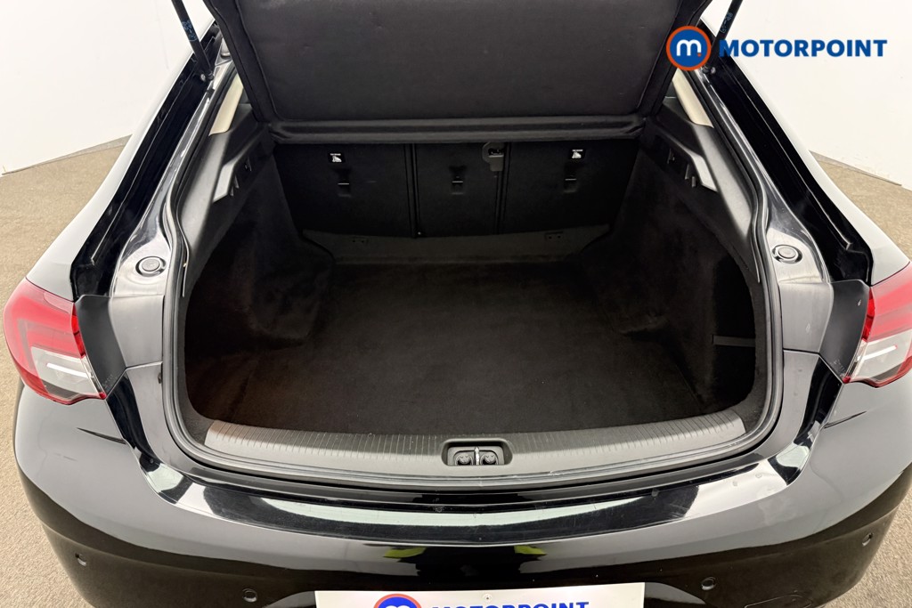 Vauxhall Insignia SRI Manual Petrol Hatchback - Stock Number (1618801) - 5th supplementary image