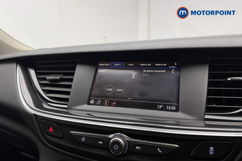 Vauxhall Insignia SRI Manual Petrol Hatchback - Stock Number (1618801) - 10th supplementary image