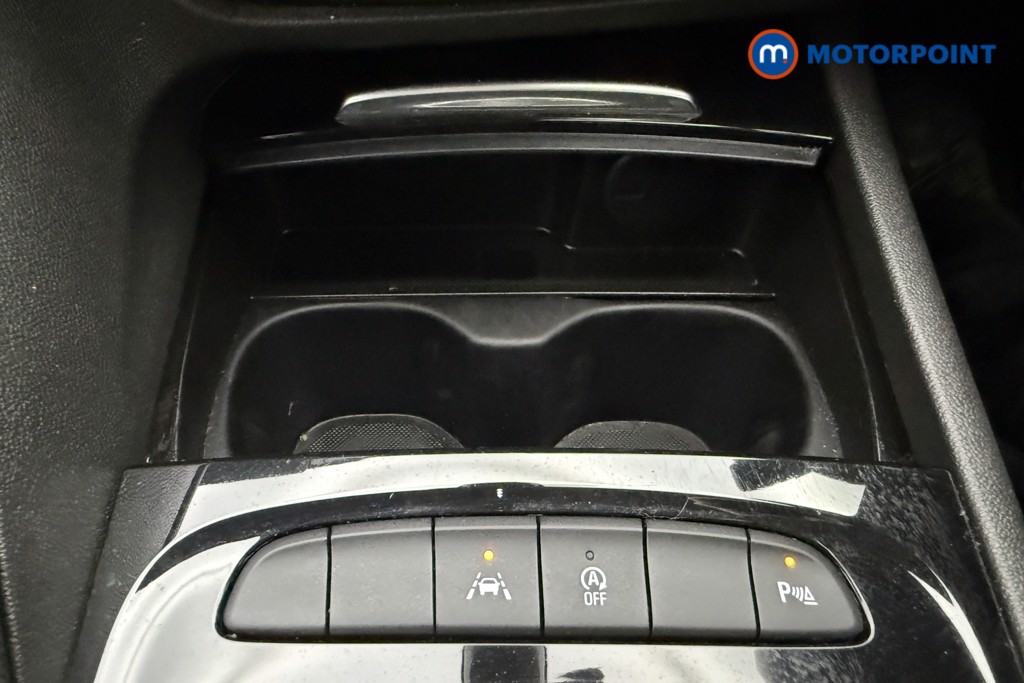 Vauxhall Insignia SRI Manual Petrol Hatchback - Stock Number (1618801) - 12th supplementary image