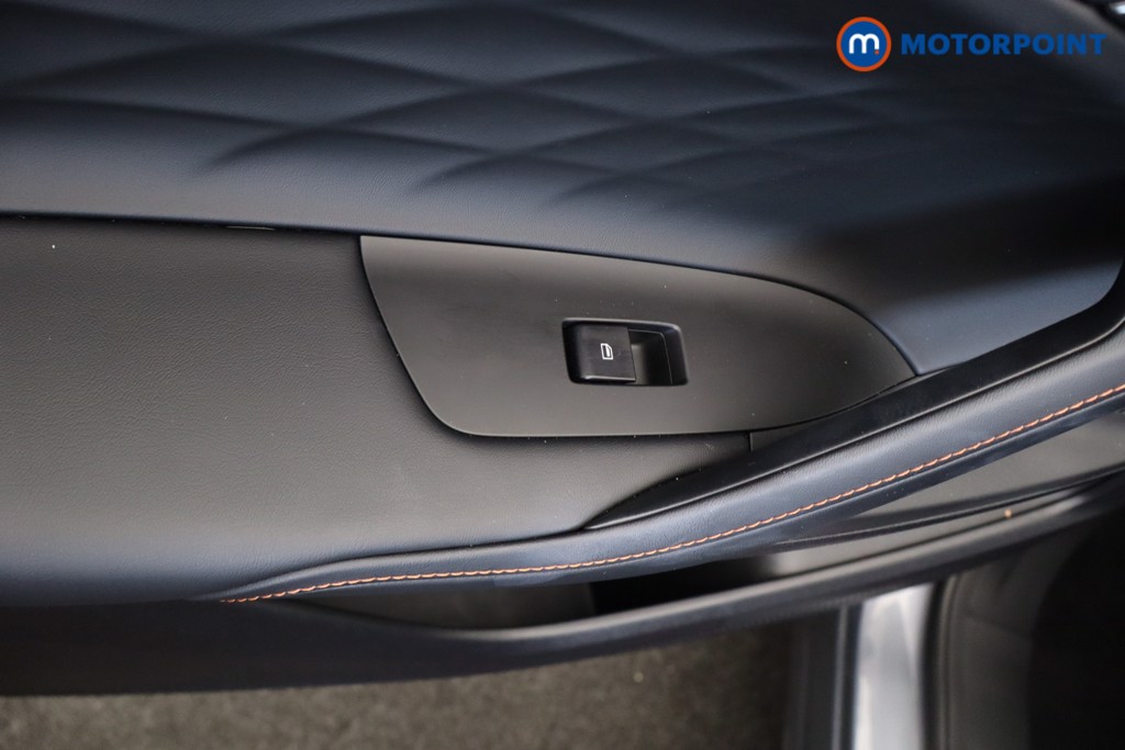 Mg Motor Uk HS SE Automatic Petrol-Electric Hybrid SUV - Stock Number (1623039) - 30th supplementary image