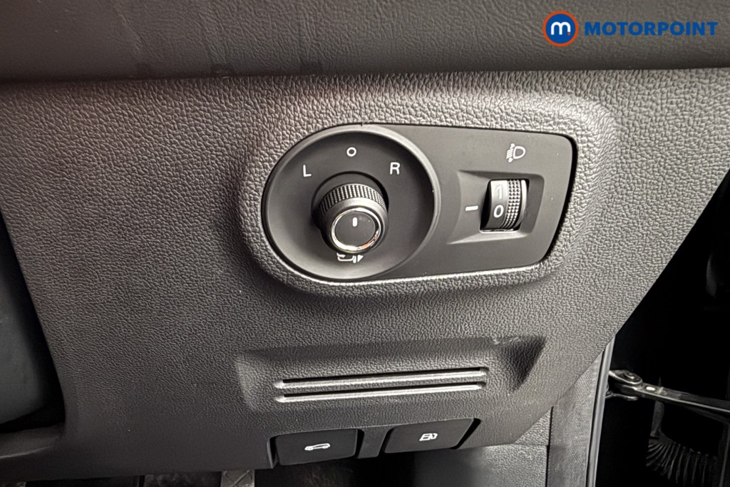 Mg Motor Uk ZS Exclusive Manual Petrol SUV - Stock Number (1623319) - 5th supplementary image
