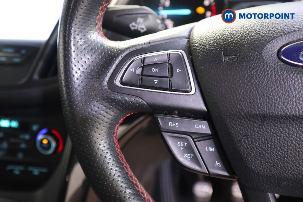 Ford Kuga St-Line Manual Petrol SUV - Stock Number (1623976) - 5th supplementary image