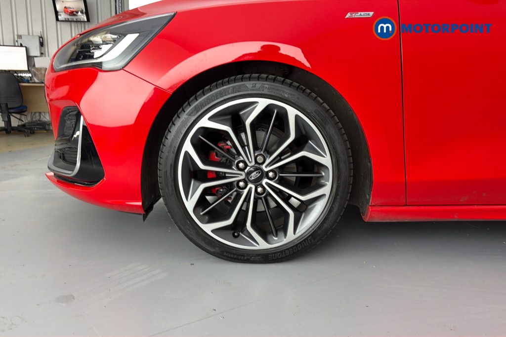 Ford Focus St-Line Vignale Automatic Diesel Hatchback - Stock Number (1624150) - 47th supplementary image