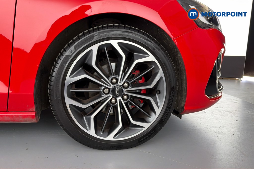 Ford Focus St-Line Vignale Automatic Diesel Hatchback - Stock Number (1624150) - 50th supplementary image