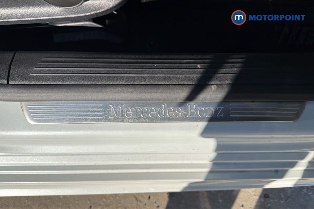 Mercedes-Benz A Class Amg Line Automatic Petrol Hatchback - Stock Number (1624219) - 27th supplementary image