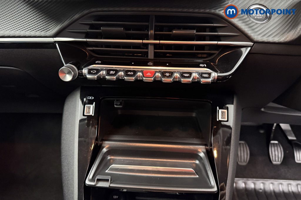 Peugeot 208 Allure Manual Petrol Hatchback - Stock Number (1624753) - 11th supplementary image