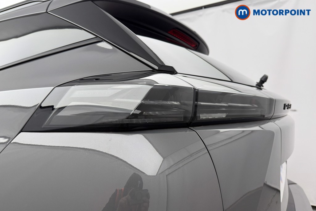 Peugeot 2008 Allure Manual Petrol SUV - Stock Number (1624947) - 21st supplementary image
