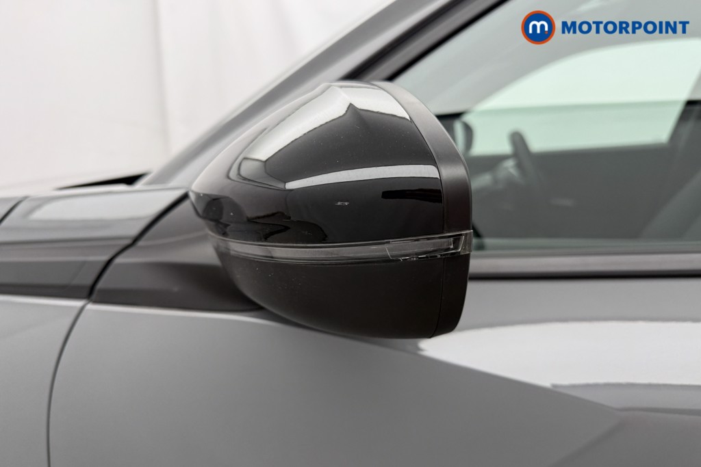 Peugeot 2008 Allure Manual Petrol SUV - Stock Number (1624947) - 22nd supplementary image