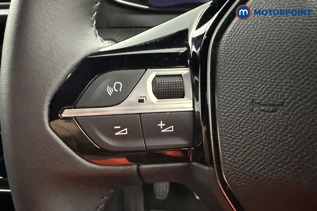 Peugeot 2008 Allure Manual Petrol SUV - Stock Number (1624957) - 3rd supplementary image