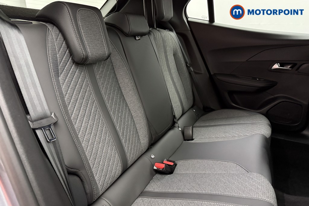 Peugeot 2008 Allure Manual Petrol SUV - Stock Number (1624957) - 19th supplementary image