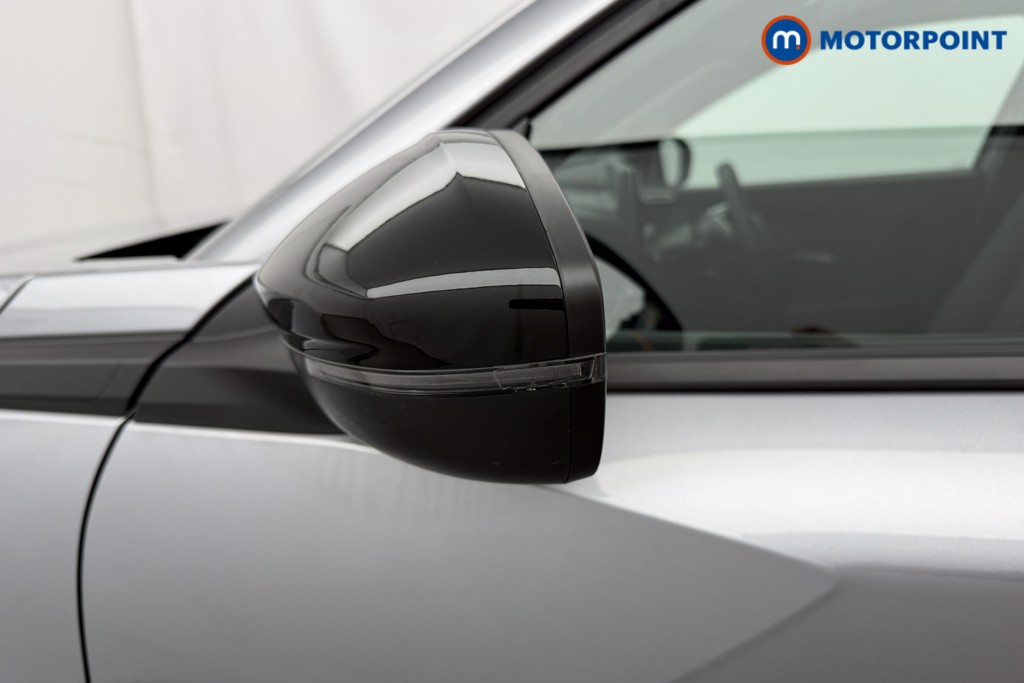 Peugeot 2008 Allure Manual Petrol SUV - Stock Number (1624957) - 22nd supplementary image