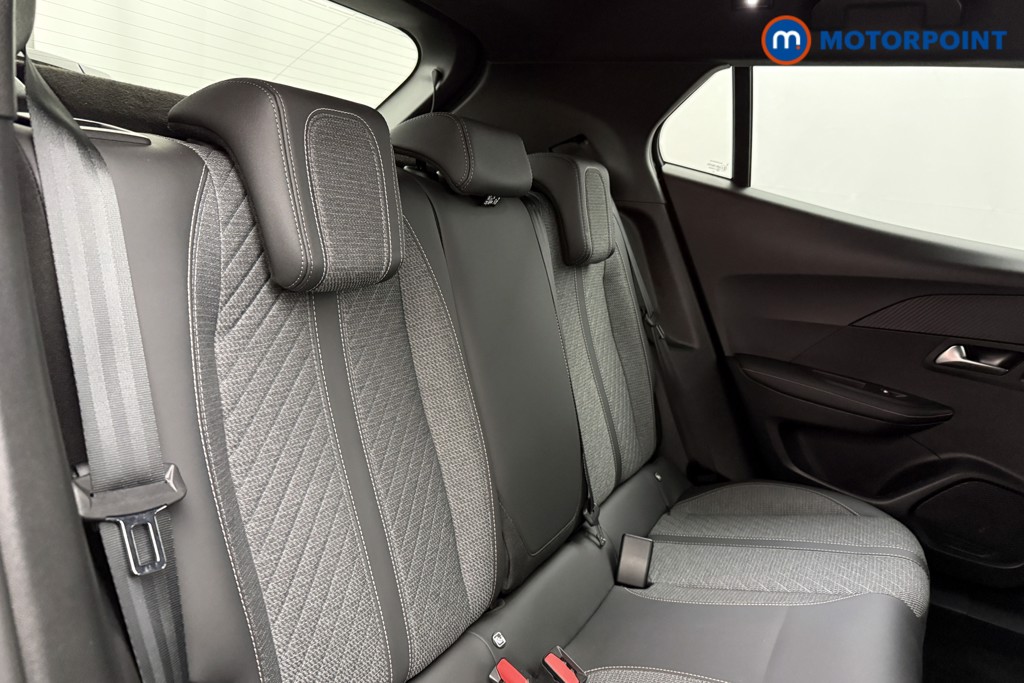 Peugeot 2008 Allure Manual Petrol SUV - Stock Number (1624976) - 19th supplementary image