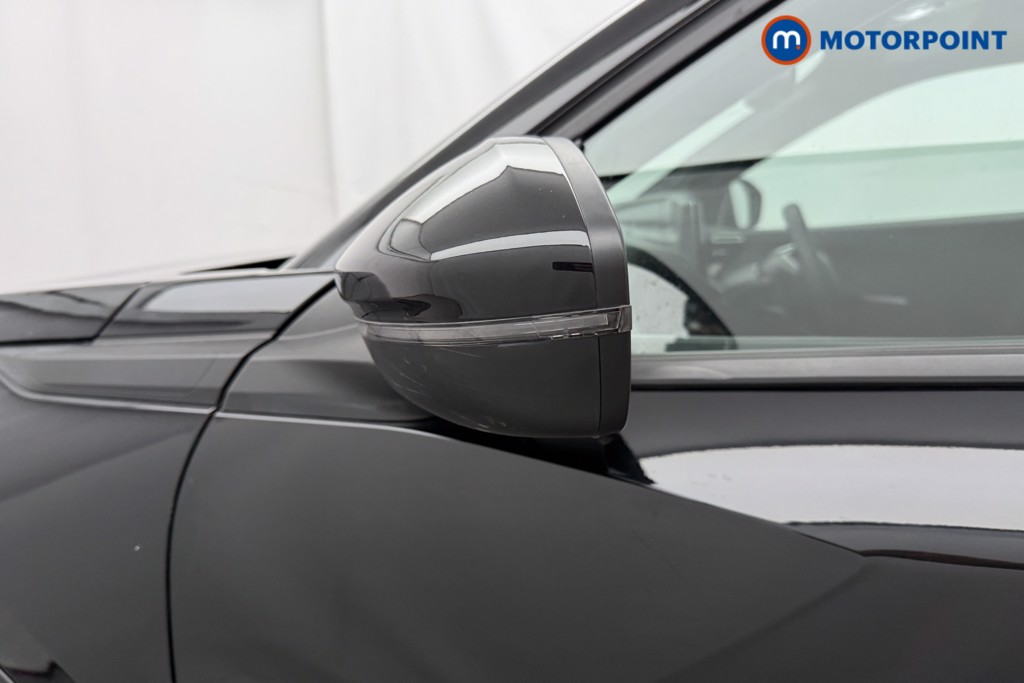 Peugeot 2008 Allure Manual Petrol SUV - Stock Number (1624976) - 22nd supplementary image