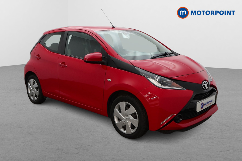 Toyota Aygo X-Play Automatic Petrol Hatchback - Stock Number (1626100) - Drivers side front corner