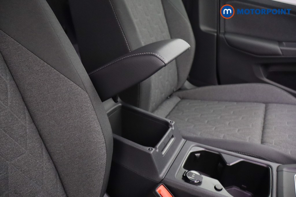 Volkswagen Golf Match Manual Petrol Hatchback - Stock Number (1626157) - 13th supplementary image