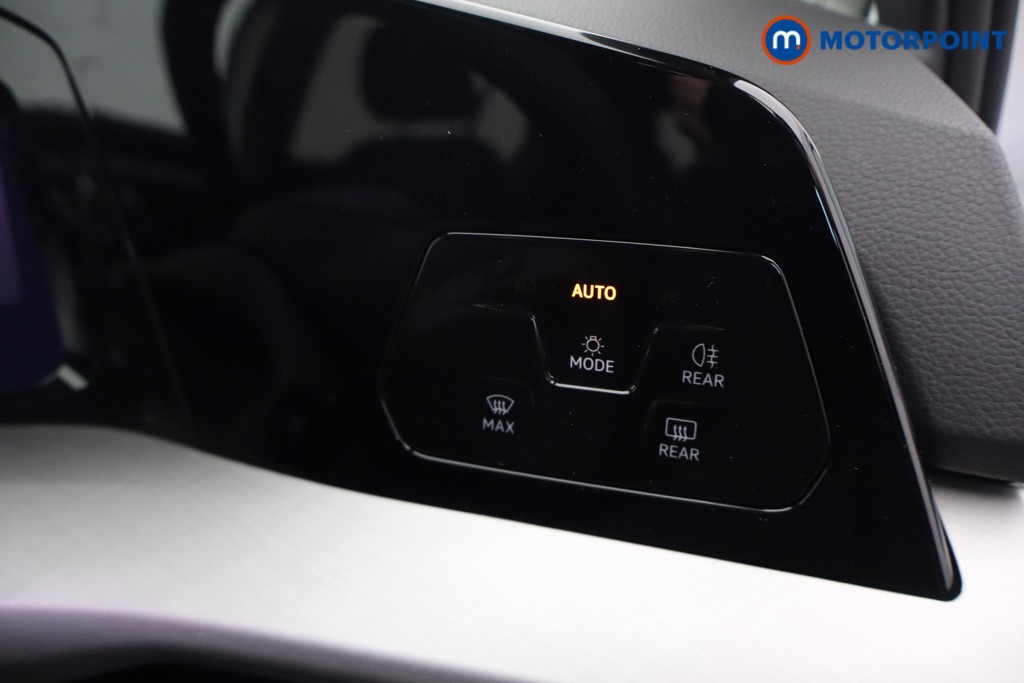 Volkswagen Golf Match Manual Petrol Hatchback - Stock Number (1626157) - 17th supplementary image