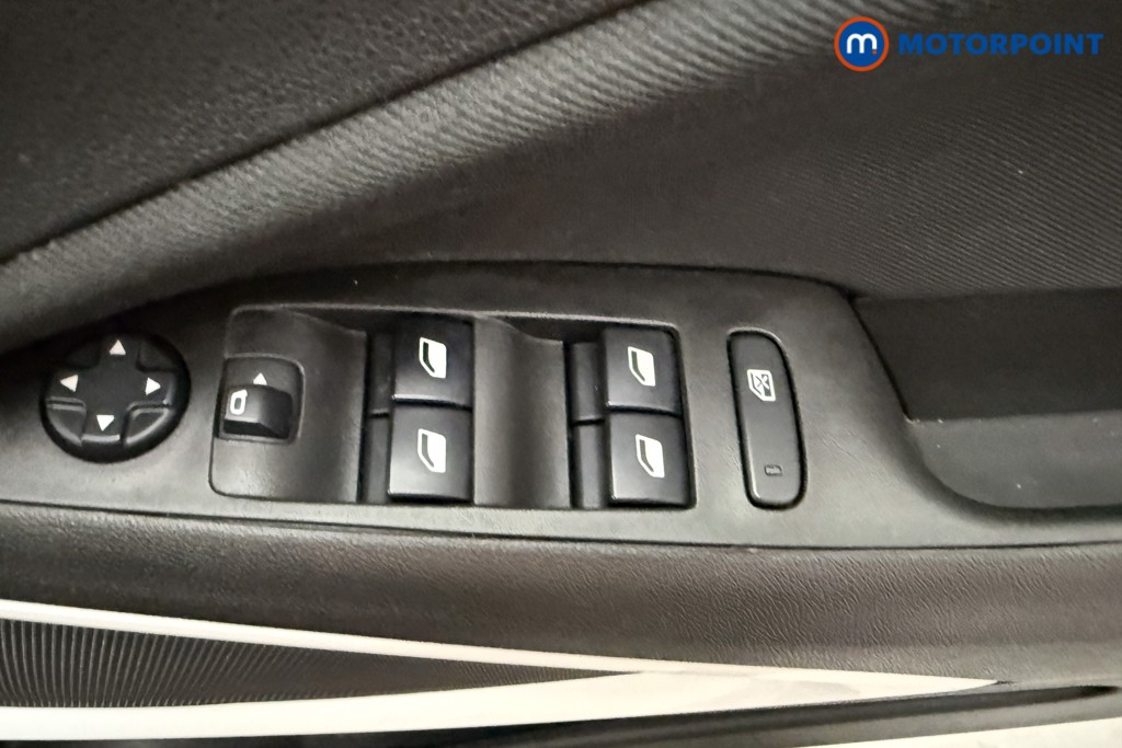 Vauxhall Crossland X Griffin Manual Petrol SUV - Stock Number (1626467) - 12th supplementary image