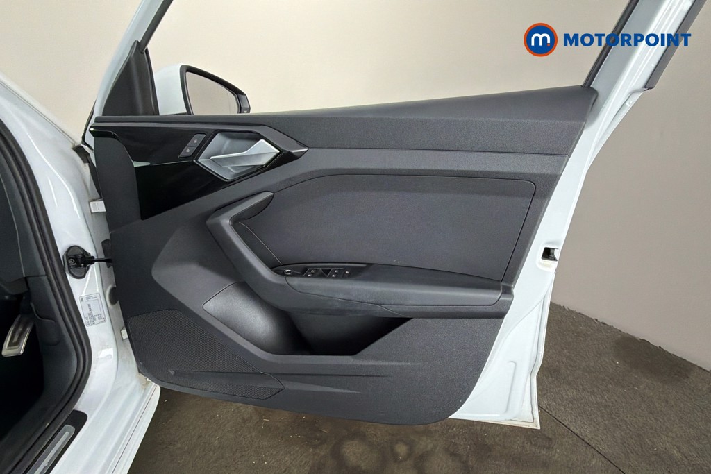 Audi A1 S Line Manual Petrol Hatchback - Stock Number (1626914) - 19th supplementary image