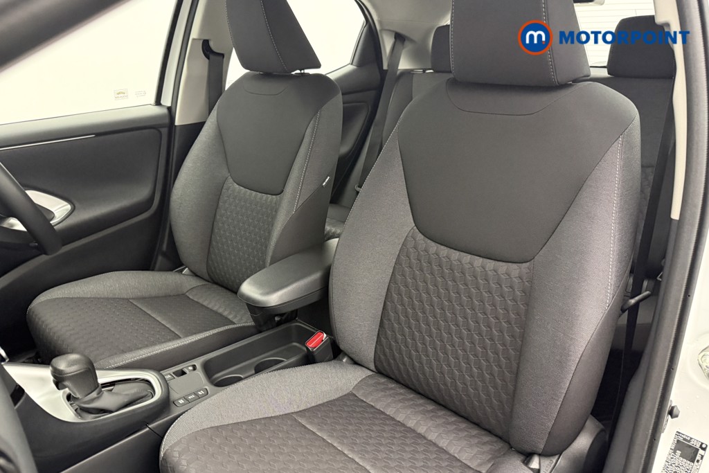 Toyota Yaris Icon Automatic Petrol-Electric Hybrid Hatchback - Stock Number (1627516) - 3rd supplementary image