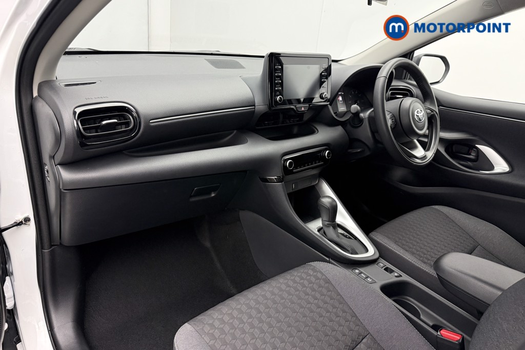 Toyota Yaris Icon Automatic Petrol-Electric Hybrid Hatchback - Stock Number (1627516) - 4th supplementary image