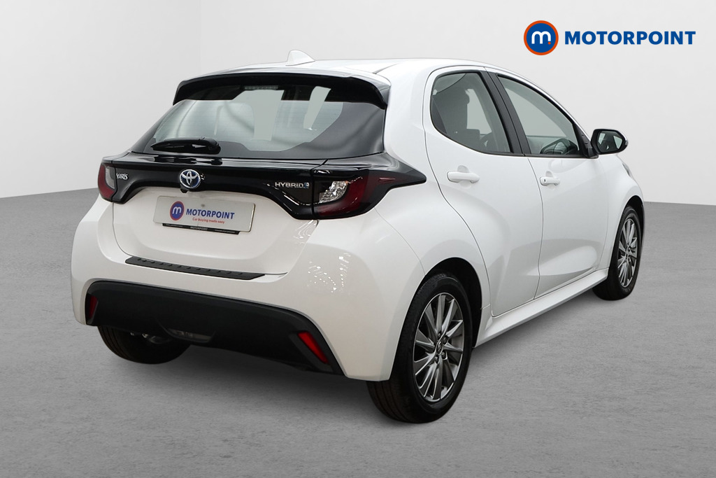Toyota Yaris Icon Automatic Petrol-Electric Hybrid Hatchback - Stock Number (1627516) - Drivers side rear corner