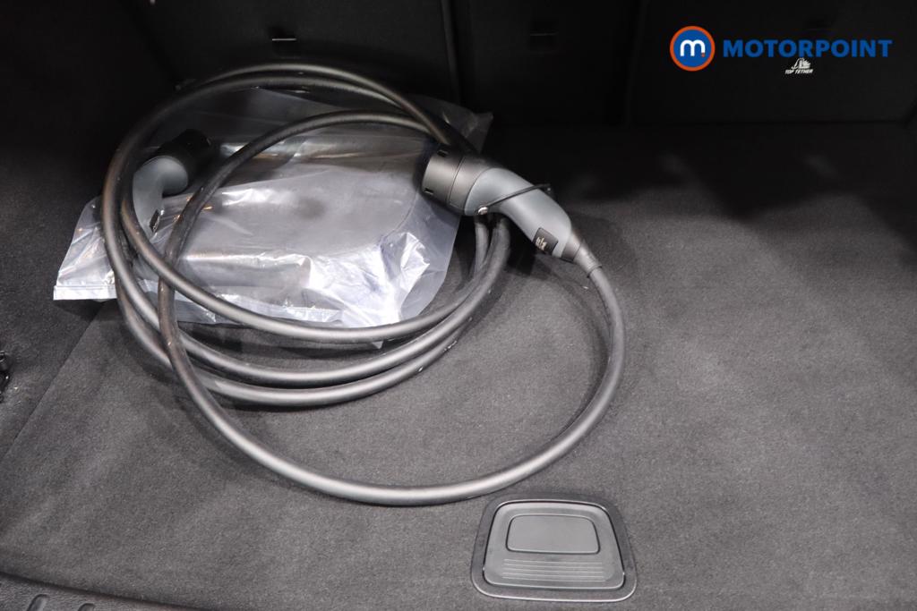 Mercedes-Benz EQA Amg Line Automatic Electric SUV - Stock Number (1627948) - 4th supplementary image