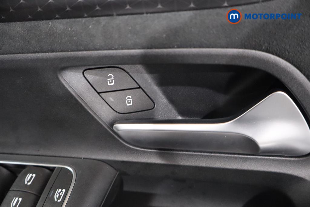 Mercedes-Benz EQA Amg Line Automatic Electric SUV - Stock Number (1627948) - 11th supplementary image