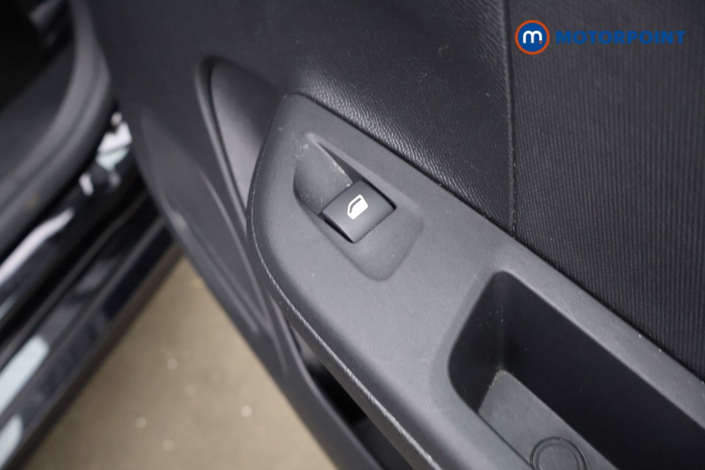 Vauxhall Corsa Design Manual Petrol Hatchback - Stock Number (1627976) - 21st supplementary image