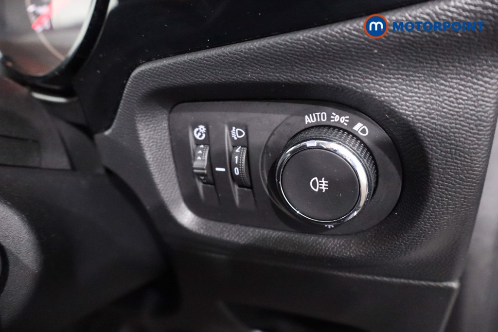 Vauxhall Corsa Design Manual Petrol Hatchback - Stock Number (1628030) - 17th supplementary image