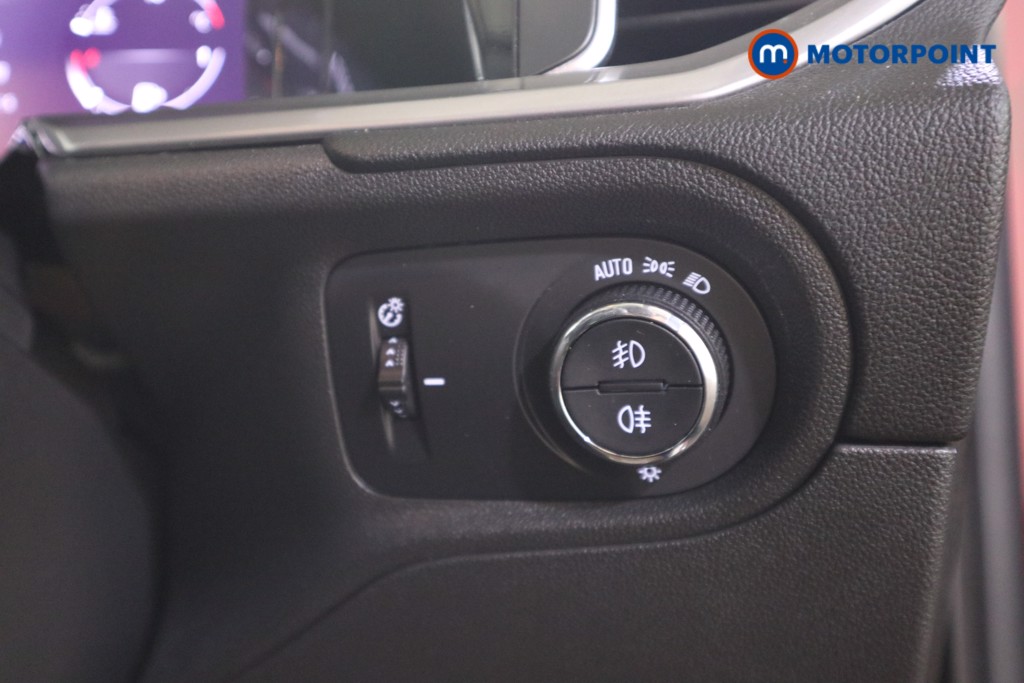 Vauxhall Grandland Ultimate Automatic Diesel SUV - Stock Number (1628331) - 11th supplementary image