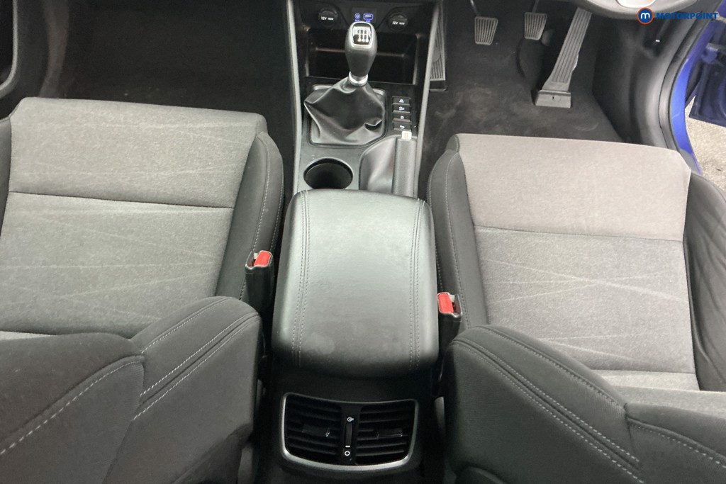 Hyundai Tucson Se Nav Manual Petrol SUV - Stock Number (1628391) - 10th supplementary image