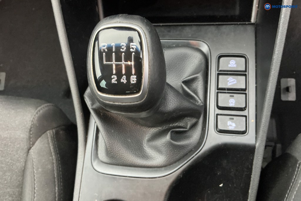 Hyundai Tucson Se Nav Manual Petrol SUV - Stock Number (1628391) - 16th supplementary image