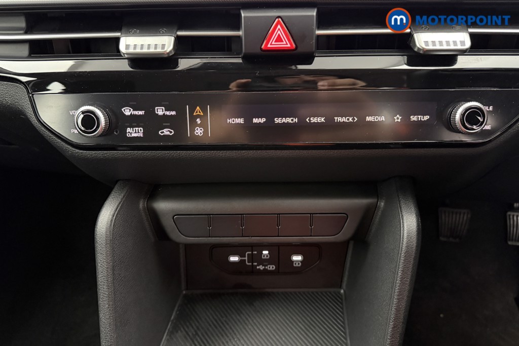 KIA Sportage Pure Manual Petrol SUV - Stock Number (1628809) - 10th supplementary image