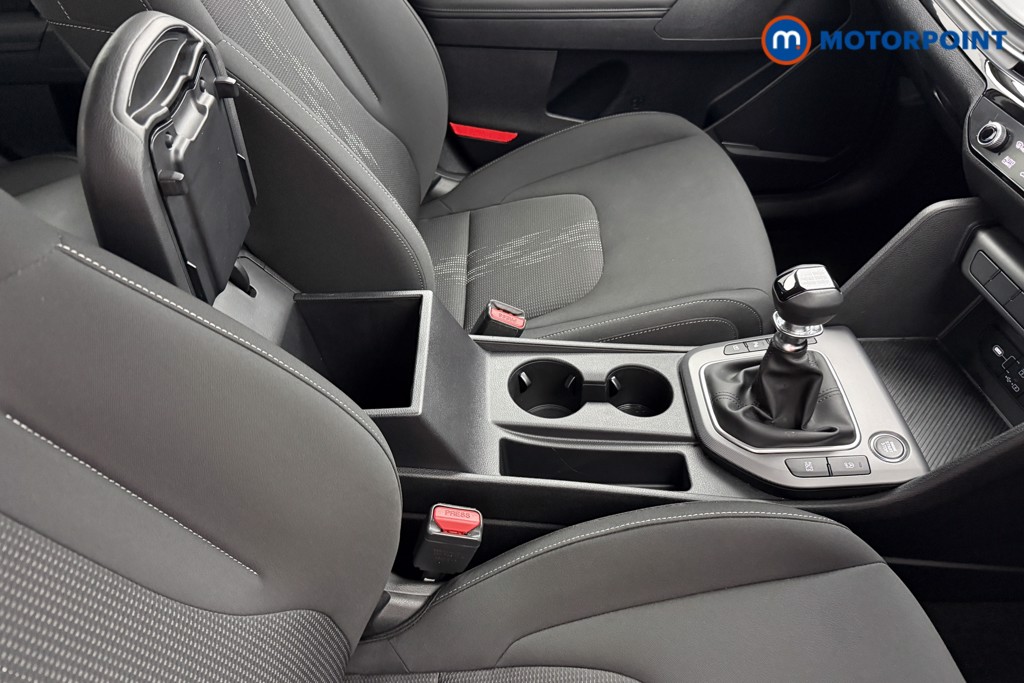 KIA Sportage Pure Manual Petrol SUV - Stock Number (1628809) - 13th supplementary image