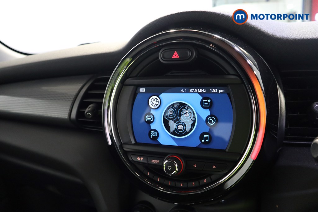 Mini Hatchback Cooper Sport Manual Petrol Hatchback - Stock Number (1628943) - 2nd supplementary image