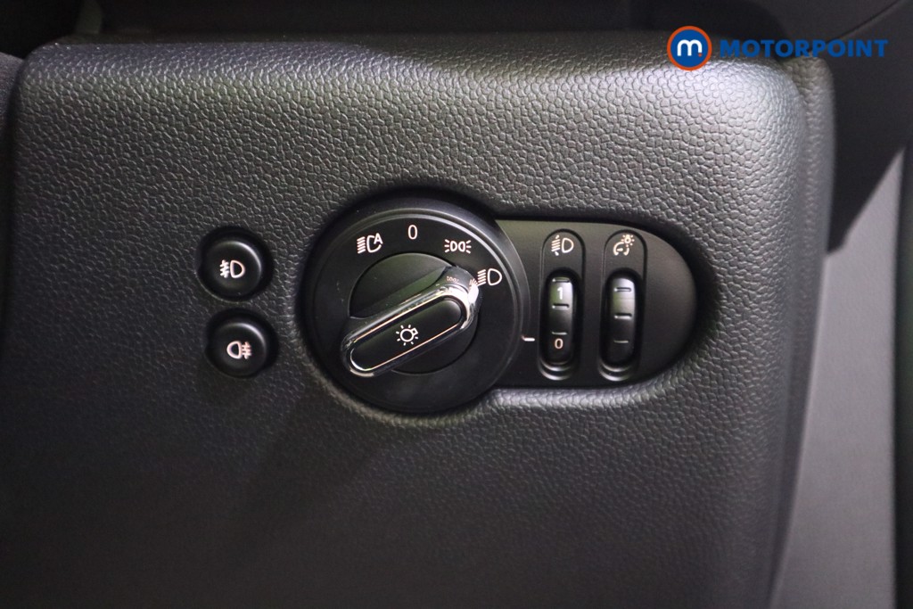 Mini Hatchback Cooper Sport Manual Petrol Hatchback - Stock Number (1628943) - 14th supplementary image