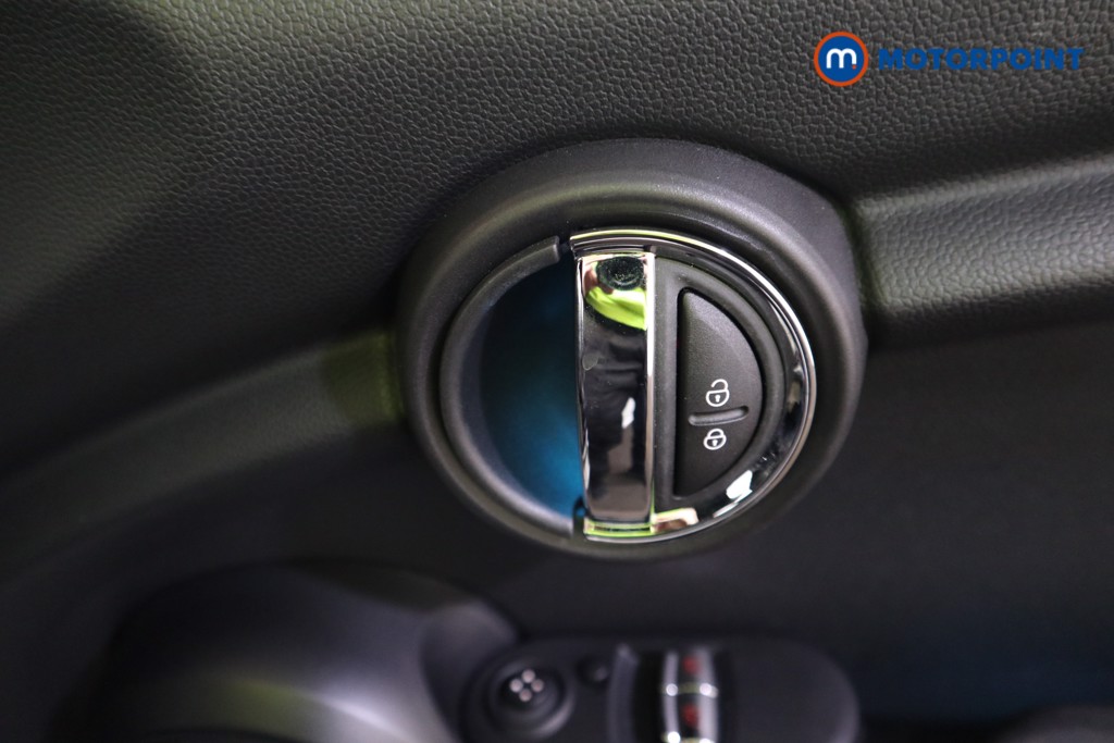 Mini Hatchback Cooper Sport Manual Petrol Hatchback - Stock Number (1628943) - 16th supplementary image