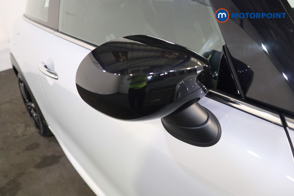 Mini Hatchback Cooper Sport Manual Petrol Hatchback - Stock Number (1628943) - 34th supplementary image