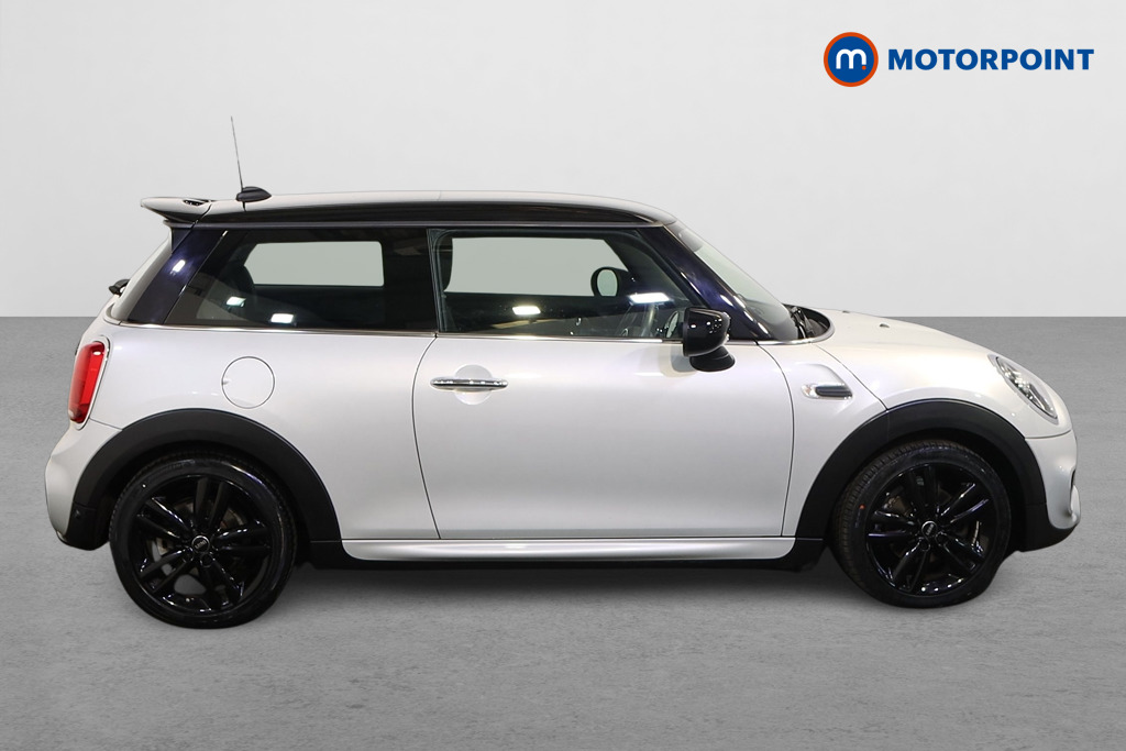 Mini Hatchback Cooper Sport Manual Petrol Hatchback - Stock Number (1628943) - Drivers side