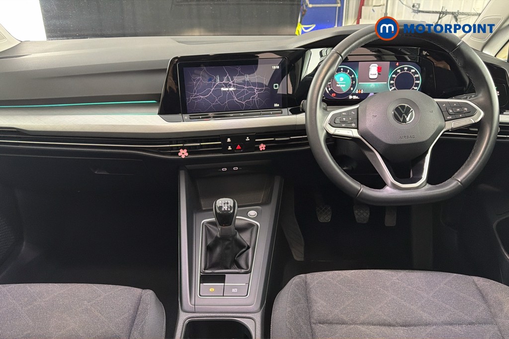 Volkswagen Golf Life Manual Petrol Hatchback - Stock Number (1628974) - 1st supplementary image