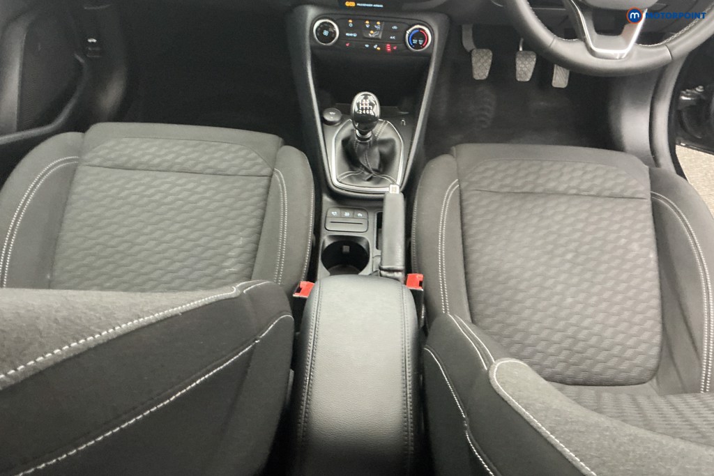 Ford Fiesta Titanium Manual Petrol Hatchback - Stock Number (1628981) - 11th supplementary image