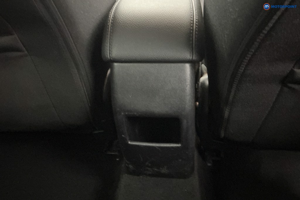 Ford Fiesta Titanium Manual Petrol Hatchback - Stock Number (1628981) - 14th supplementary image