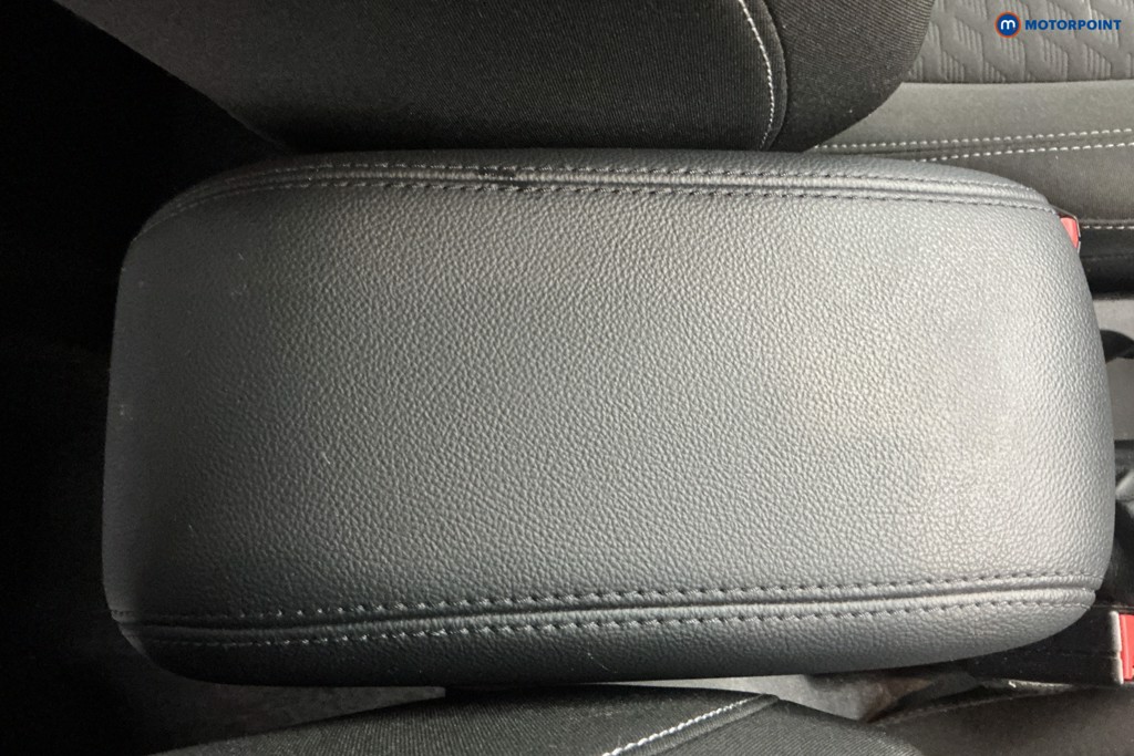 Ford Fiesta Titanium Manual Petrol Hatchback - Stock Number (1628981) - 15th supplementary image