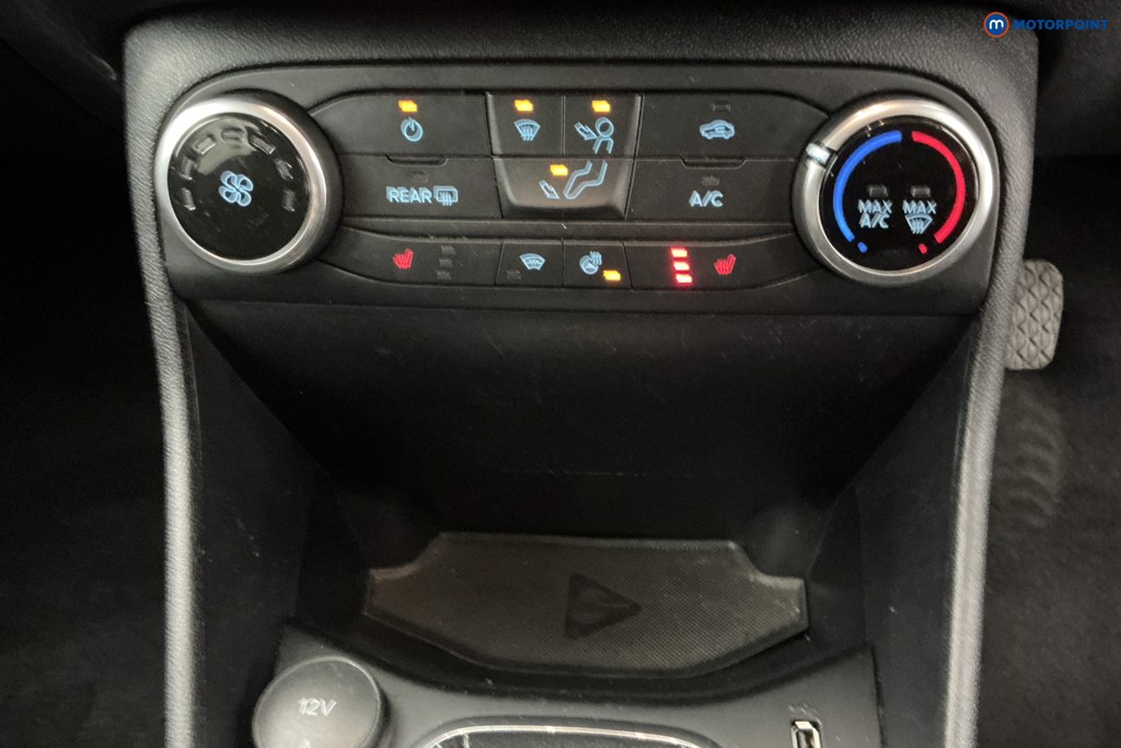 Ford Fiesta Titanium Manual Petrol Hatchback - Stock Number (1628981) - 19th supplementary image