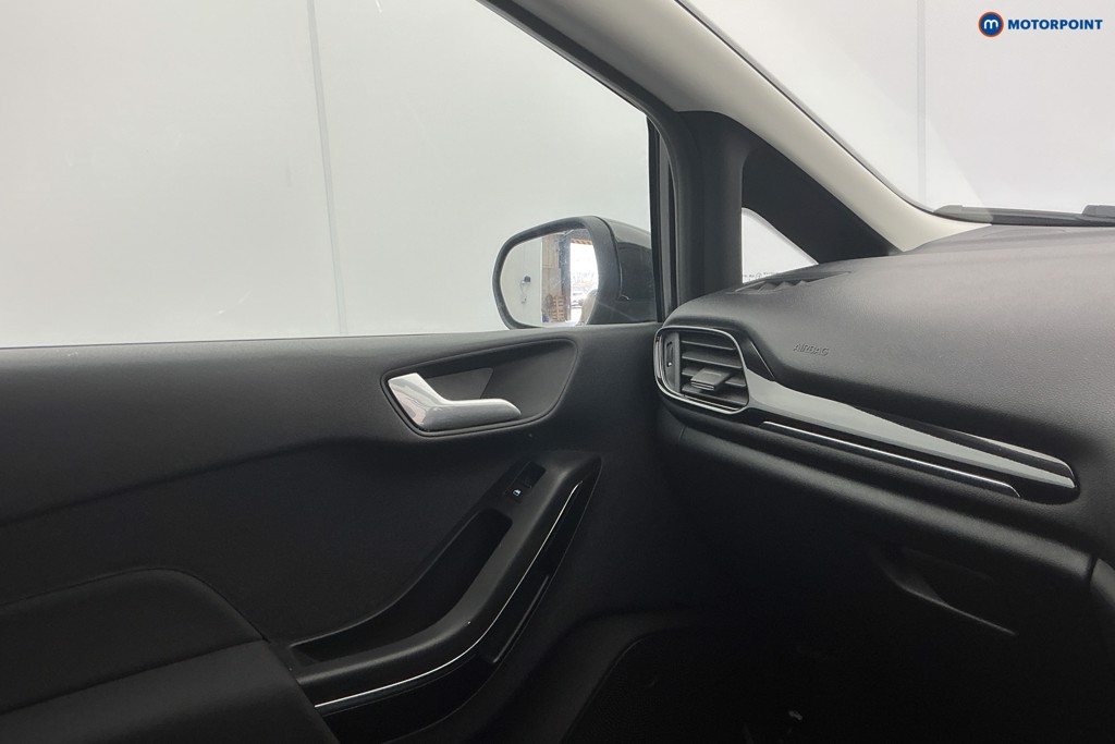 Ford Fiesta Titanium Manual Petrol Hatchback - Stock Number (1628981) - 21st supplementary image