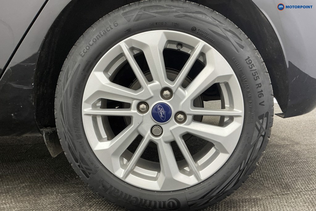 Ford Fiesta Titanium Manual Petrol Hatchback - Stock Number (1628981) - 37th supplementary image