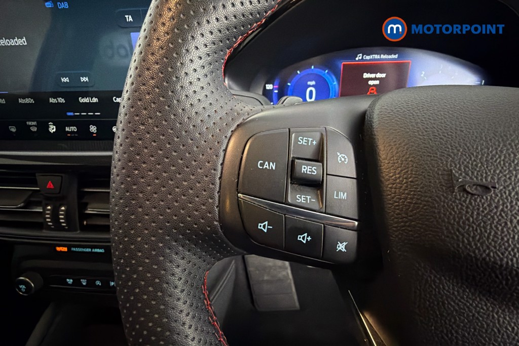 Ford Focus St-Line Vignale Automatic Diesel Hatchback - Stock Number (1629153) - 3rd supplementary image