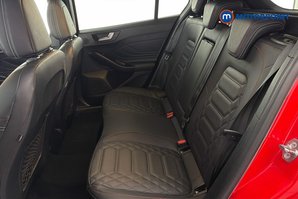 Ford Focus St-Line Vignale Automatic Diesel Hatchback - Stock Number (1629153) - 28th supplementary image